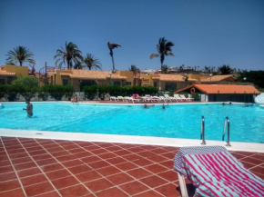 Отель Relax Bungalows  Эль Таблеро